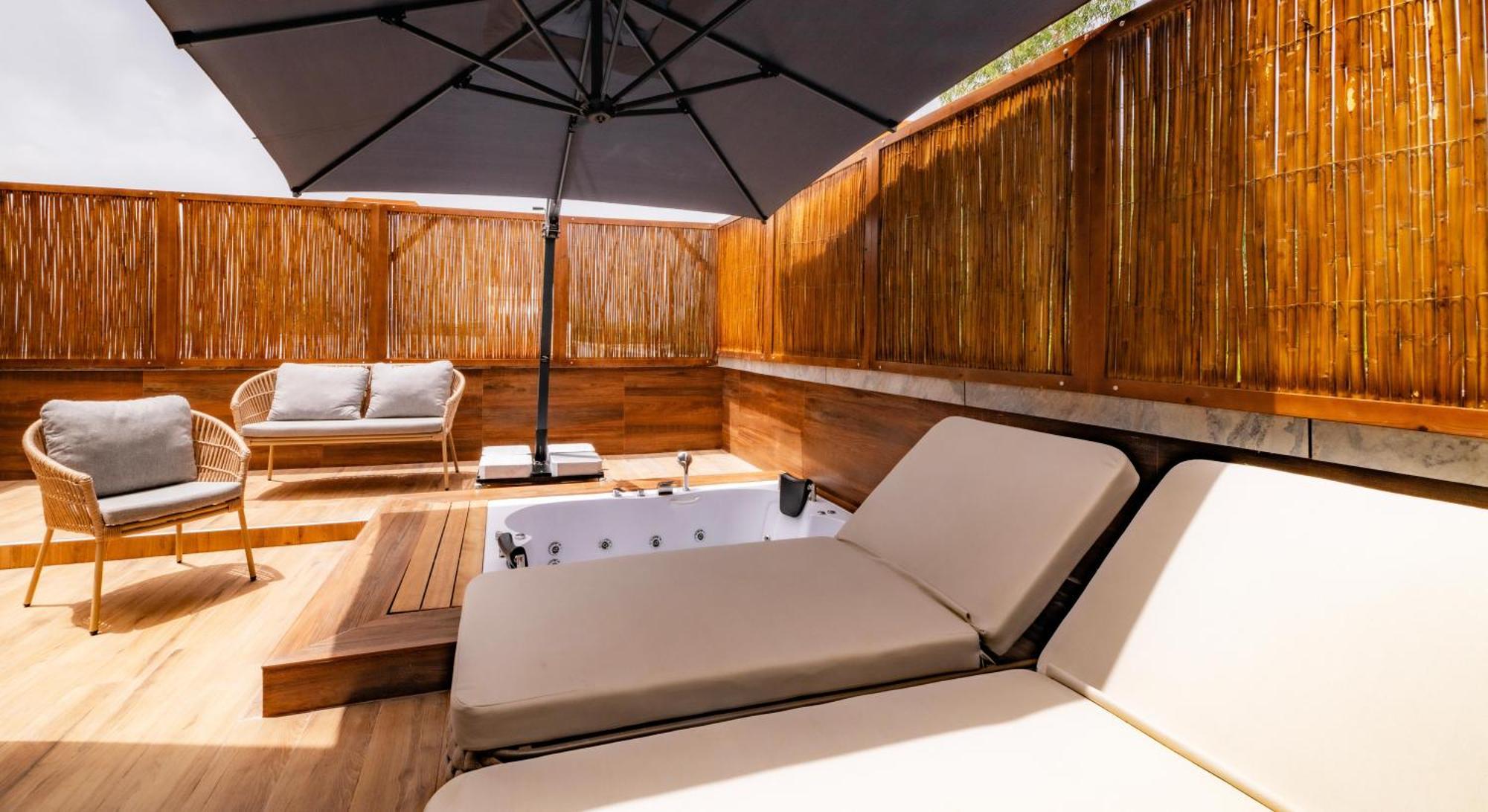 Suum Bodrum Hotel & Beach - Adult Only Экстерьер фото