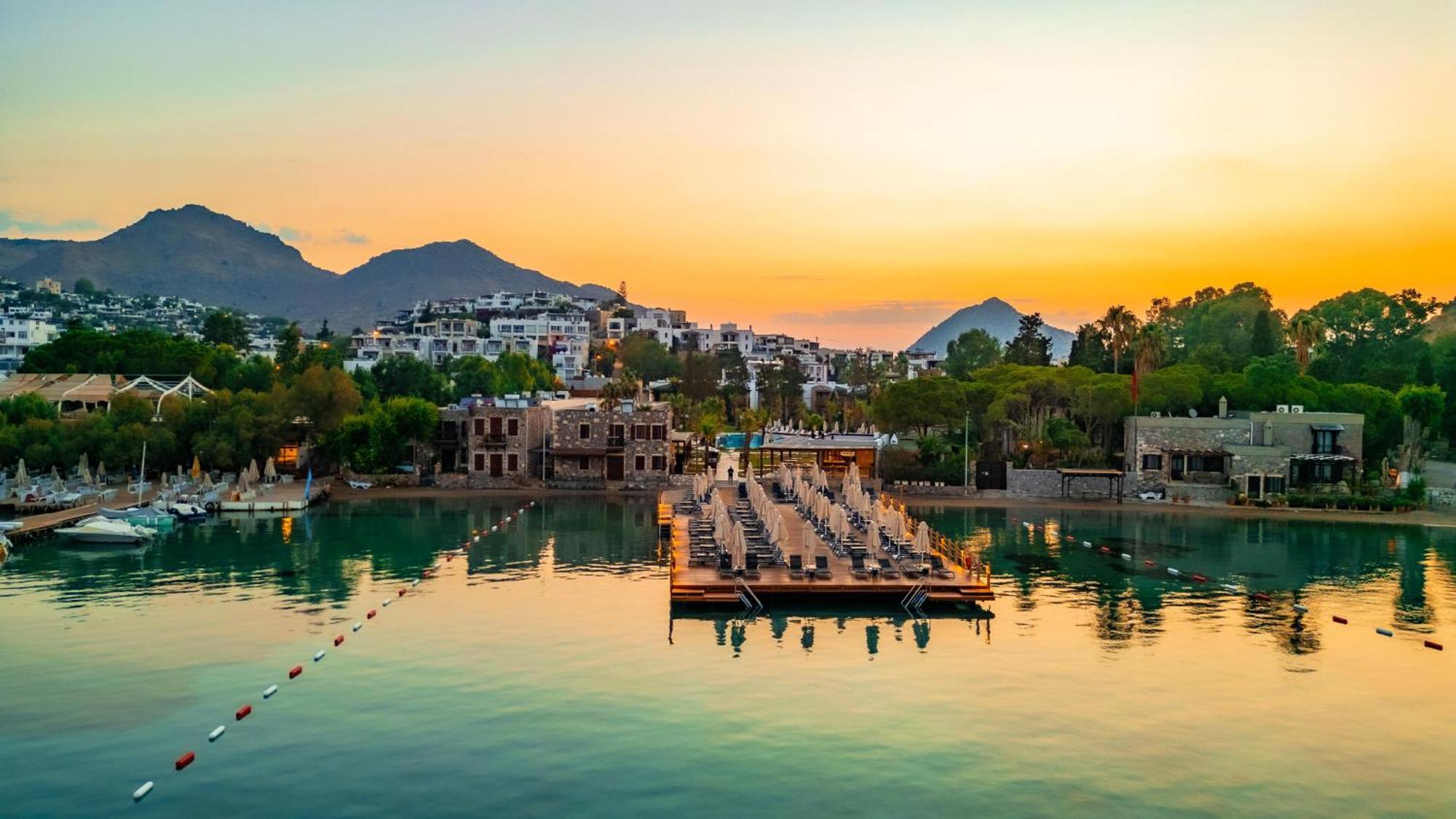 Suum Bodrum Hotel & Beach - Adult Only Экстерьер фото