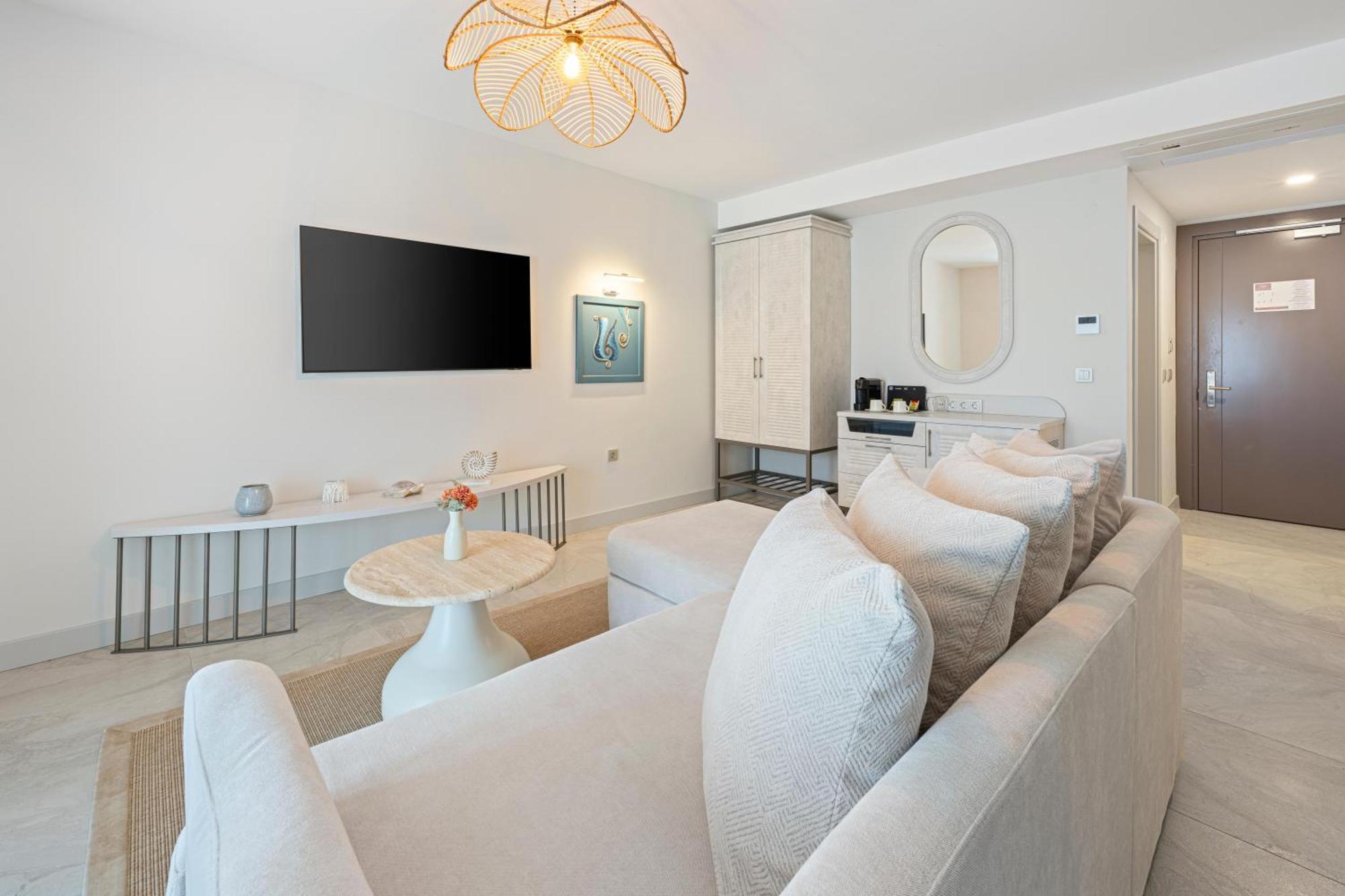 Suum Bodrum Hotel & Beach - Adult Only Экстерьер фото