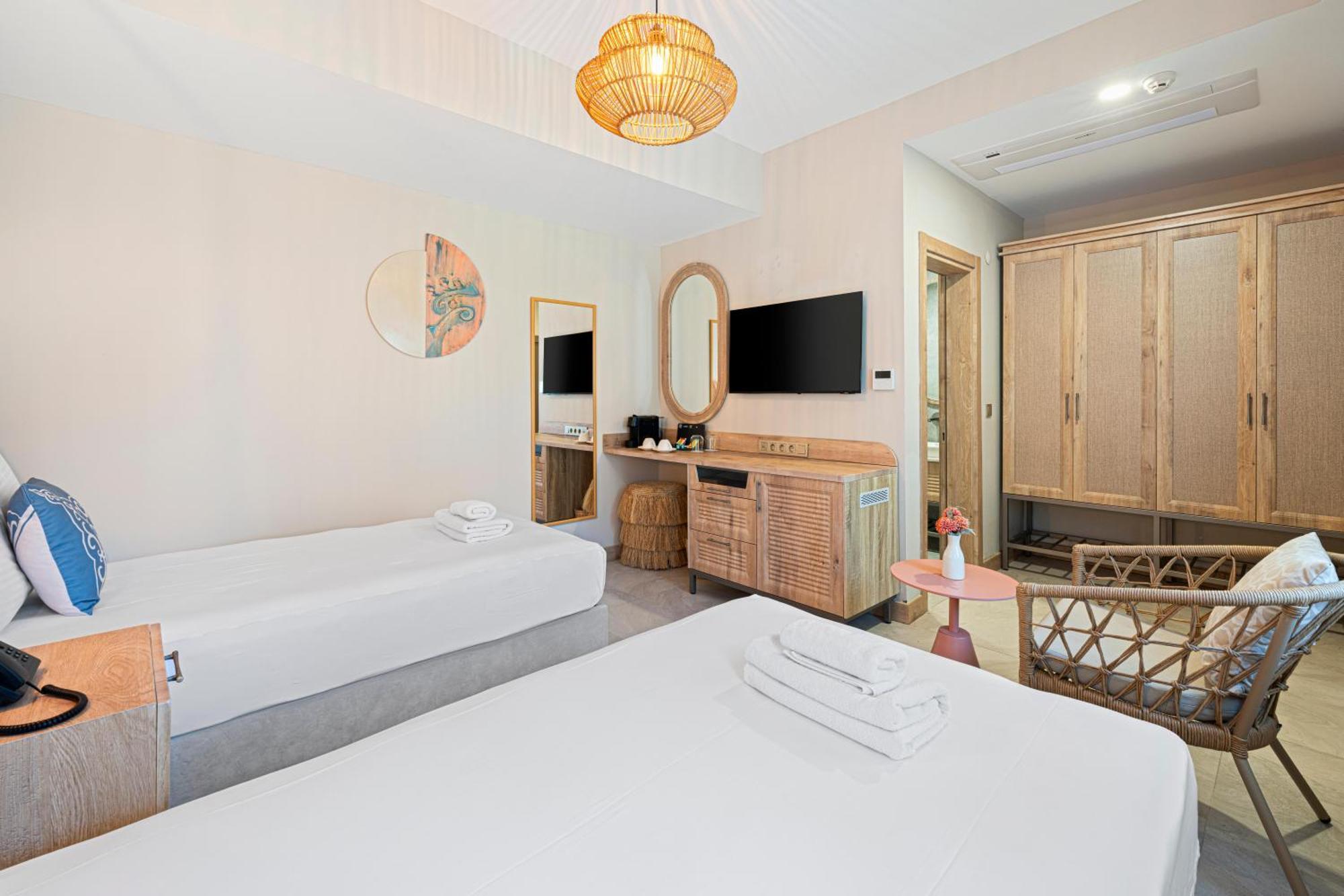 Suum Bodrum Hotel & Beach - Adult Only Экстерьер фото