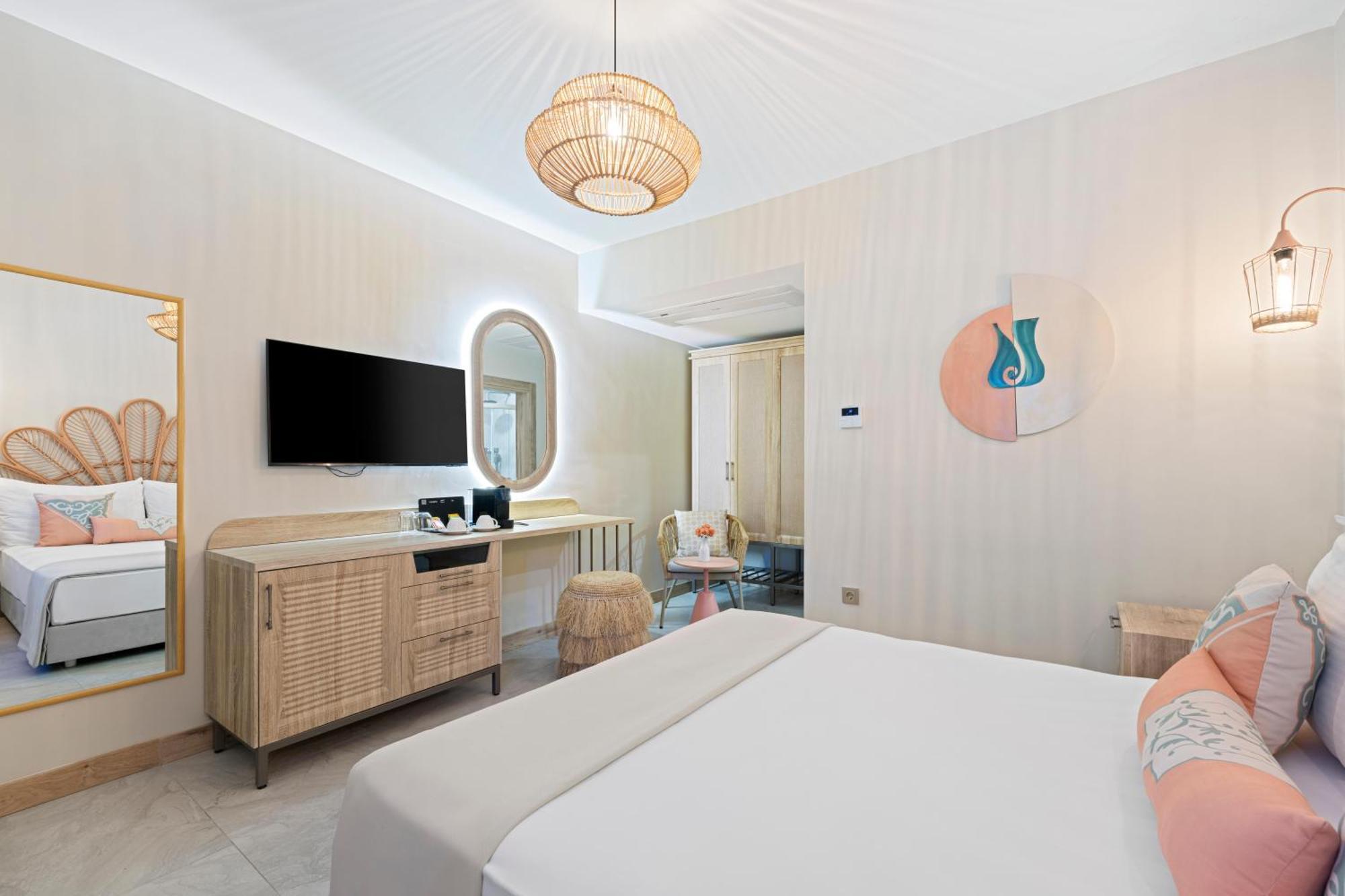 Suum Bodrum Hotel & Beach - Adult Only Экстерьер фото